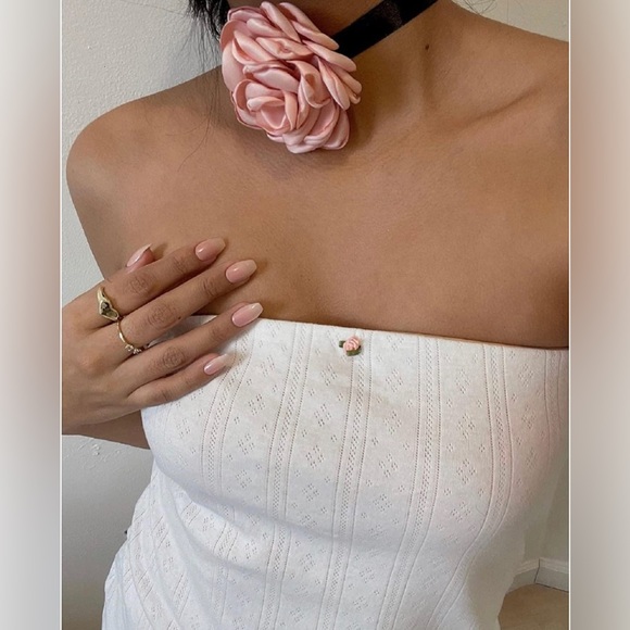 🦋 NWT White Knit Y2K Strapless Tube Top Mini Dress | Light Pink Rose Detail - Picture 5 of 7